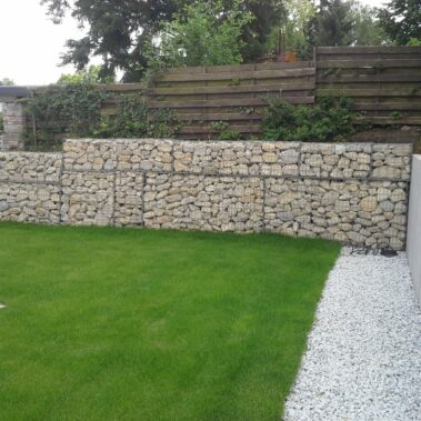 Gartenmauer