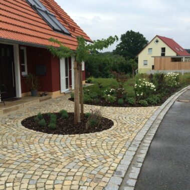 Granitkleinsteinpflasterfläche