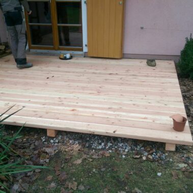 Holzterrasse